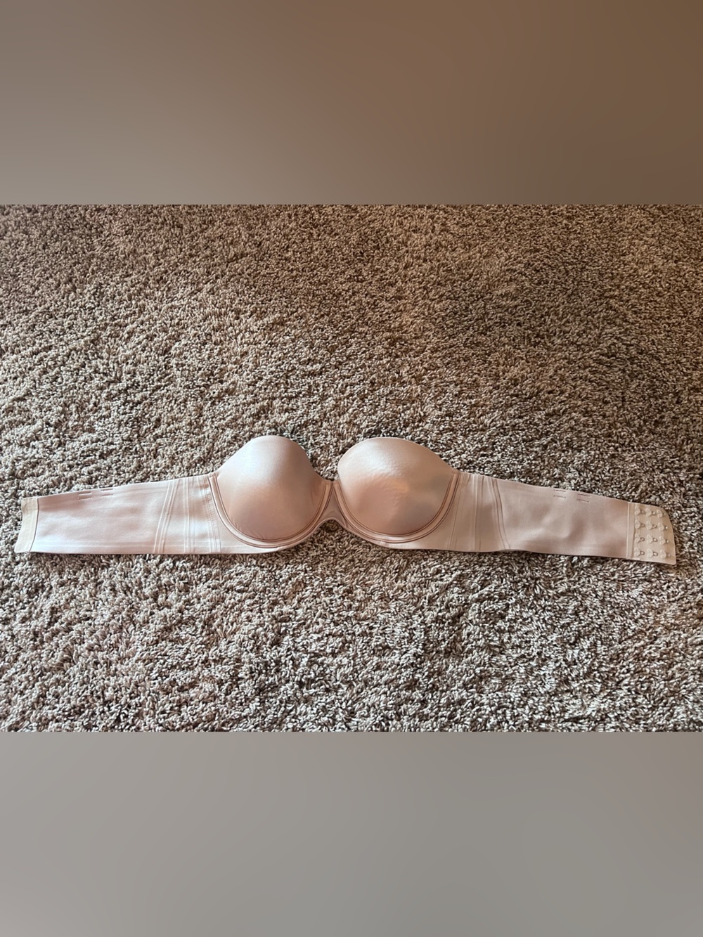 Soma Vanishing Strapless bra 36b nude